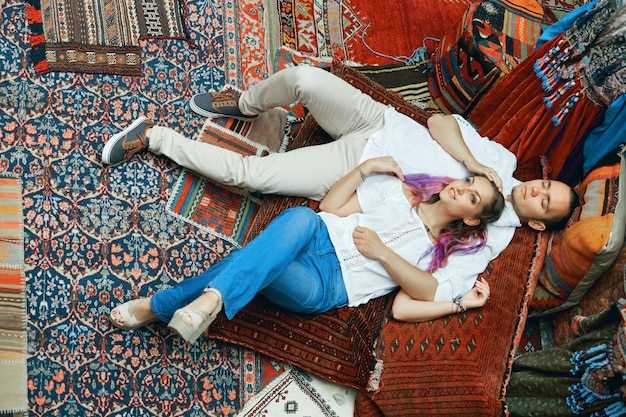 Interpretación de soñar con alfombras en un laberinto