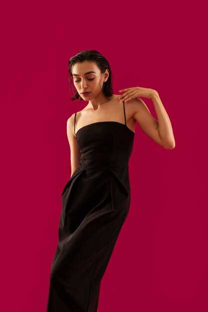 3. Vestido negro y agua: