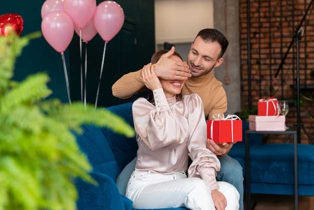 Los amigos en el sueño de cumpleaños