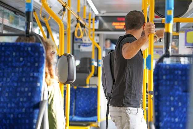 Interpretación personal de los sueños de ir en autobús cuesta arriba