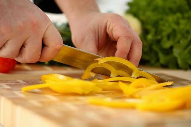 Pelar las patatas cocidas con un cuchillo en sueños: significado e interpretación