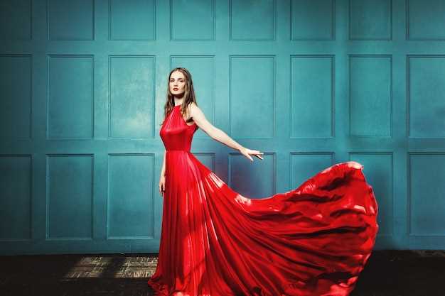 El vestido rojo brillante como símbolo de pasión y amor en los sueños